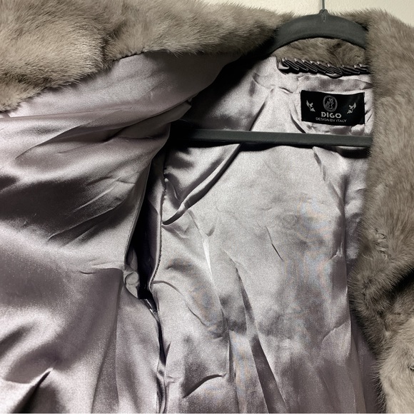 Italy Made Marten Coat M size - Picture 6 of 10